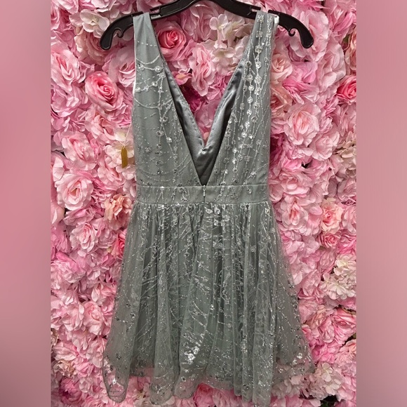 Tiffany Designs Homecoming 27250 Size 4 Gray short Dress - Picture 3 of 5